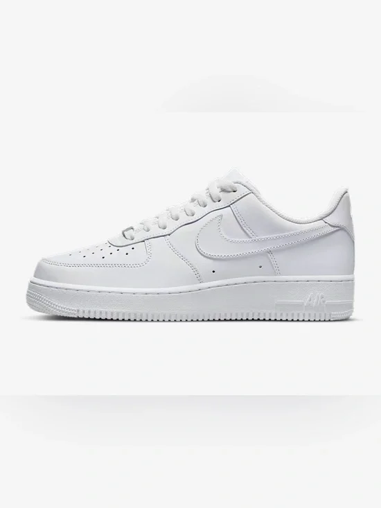 Nike Air Force 1 ’07 Triple White Men’s Size 9 Authentic