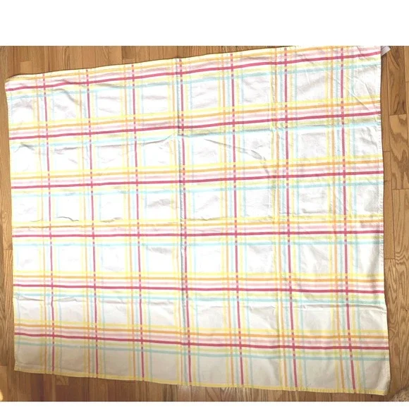 Blossoms & Blooms 100% Cotton Plaid‎ Tablecloth Rectangle 45x55 Easter