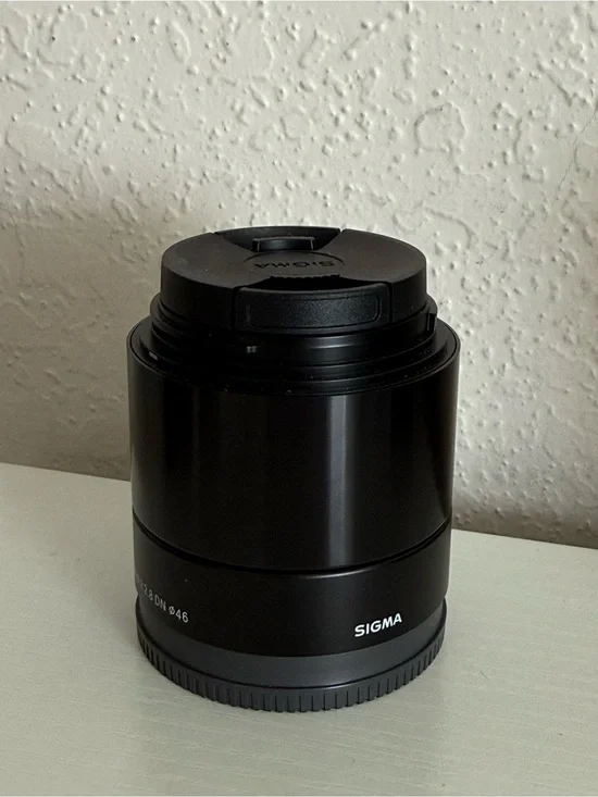 Sigma DN 60mm f/2.8 DN Lens For Sony (Black) E-Mount Lens