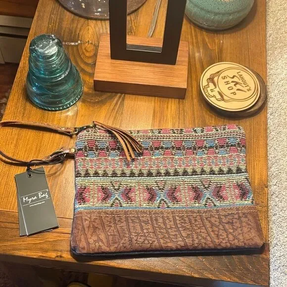 NWT Myra Bag Pink and Brown Aztec Patterned Clutch