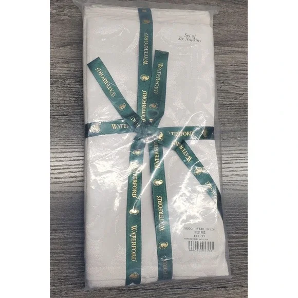 Waterford Linens Banbridge Pearl Napkins Table Linens Set of 6 White Floral NEW