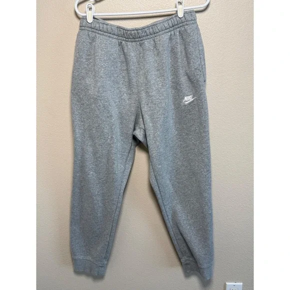 Nike Sportswear Club Fleece Joggers Mens Large Gray Sweatpants BV2671-063