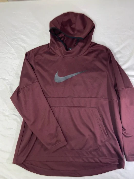 Nike Men’s Maroon Hooded Performance Pullover