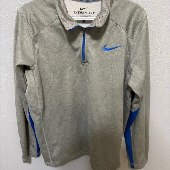 Nike Therma-Fit Gray Performance Jacket with Blue Accents Medium
