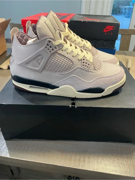 Nike Men’s Air Jordan 4 Sneakers - oatmeal