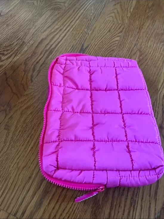 Quilted Pink Cosmetic Pouch with Zip Closure