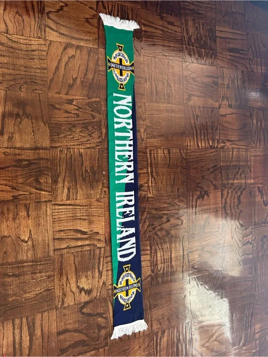 Northern Ireland Football Scarf - Green & Navy