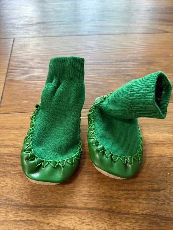 Hanna Andersson Swedish Moccasin Slippers Green Size 1-2