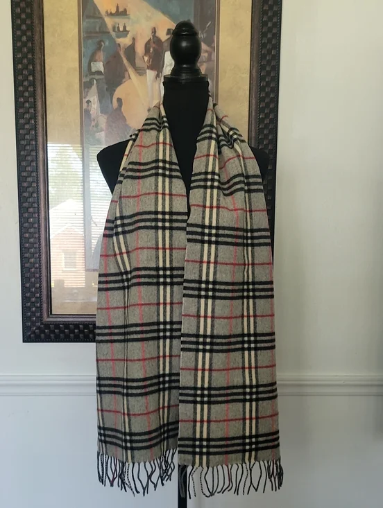 Burberry Vintage Checkered Scarf
