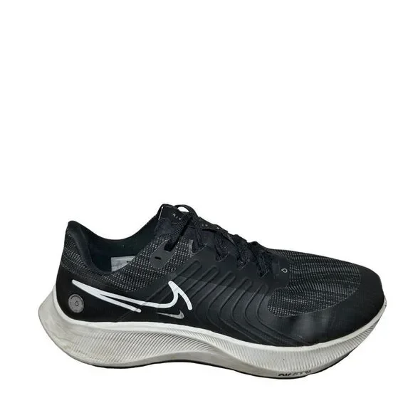 Nike Black and White Athletic Trainer size 13