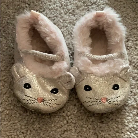 EUC 12-18 month shoes