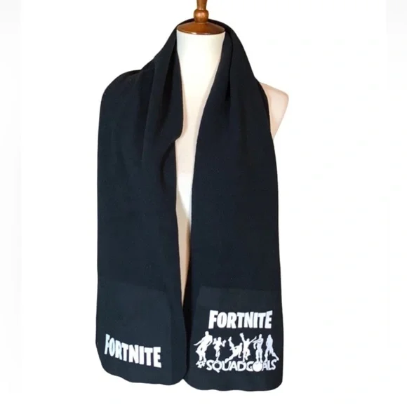 Fortnite Squad goals black fleece scarf