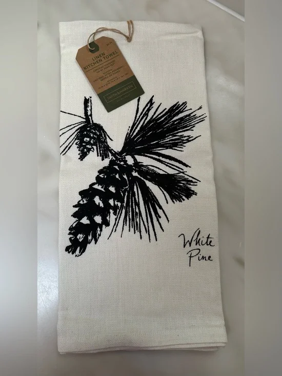 NWT Smith & Hawken Natural Linen Kitchen Towel Black Pinecone White Pine Print