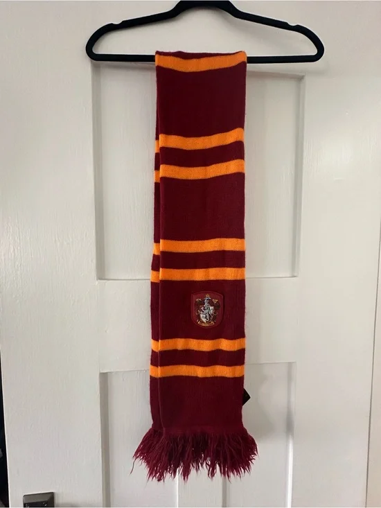 Harry Potter Gryffindor Scarf (Official Warner Bros. Studio)
