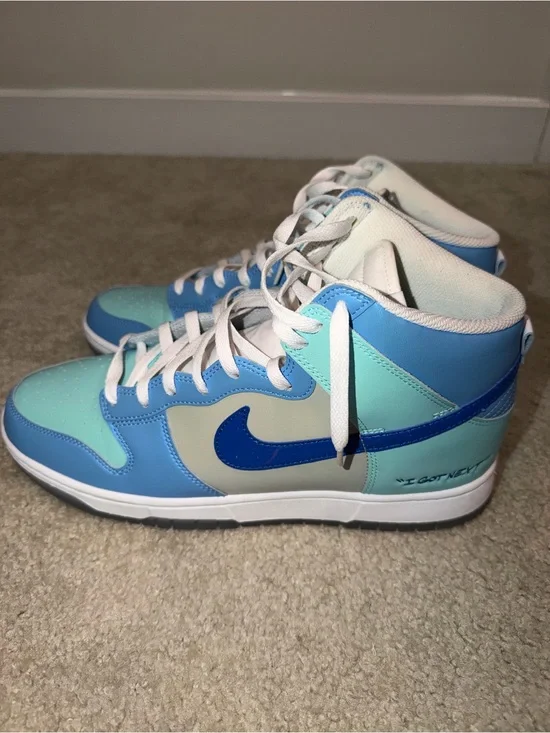 Nike Kids' High-Top Sneakers in Aqua, Light Blue and Royal Blue