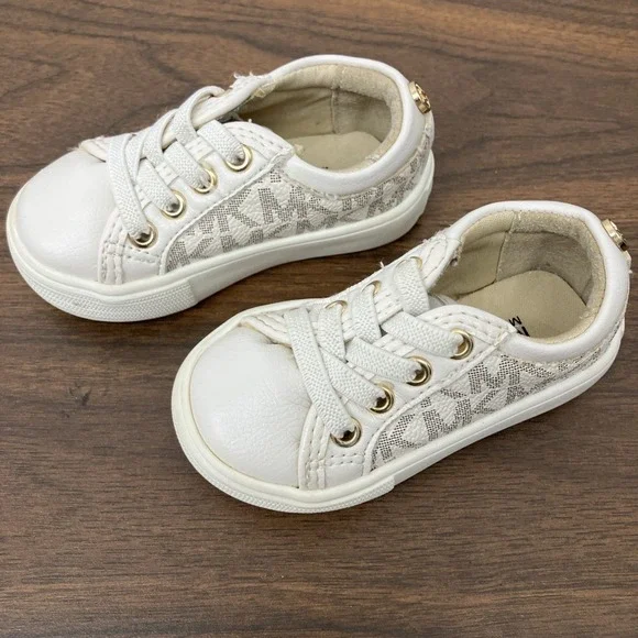 Michael Kors kids Sneakers Size 2