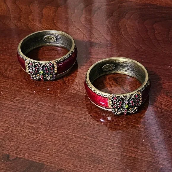 RARE JAY STRONGWATER BUTTERFLY FLORA FAUNA CRYSTAL RED  ENAMEL NAPKIN RINGS