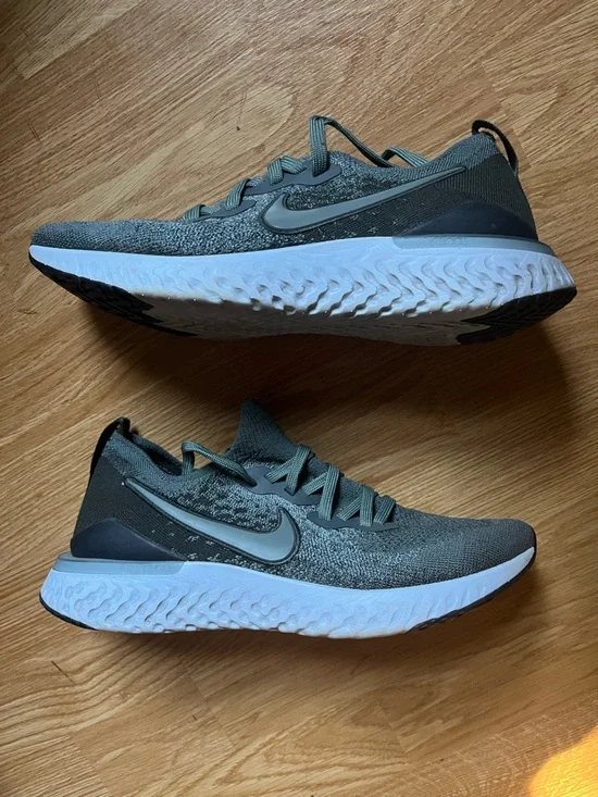 8.5 - Men’s Nike Epic React Flyknit 2