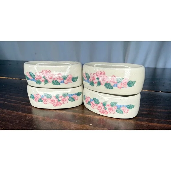 VTG Tienshan Ceramic Pig Pals Napkin Rings‎ Set of 4 Cottagecore Cream Blue
