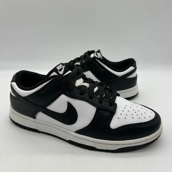 Nike DD1391-100 Mens Size 9.5 Shoes Black White Dunk Low Retro Panda Sneakers