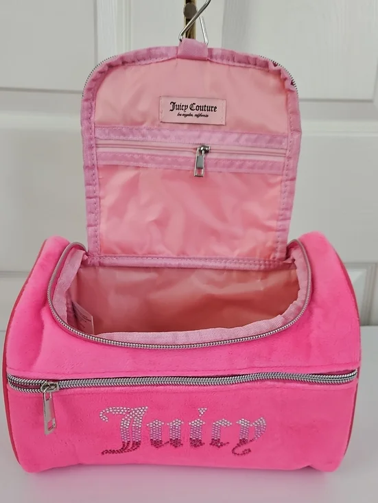 Juicy Couture NWT Hanging Travel Bag