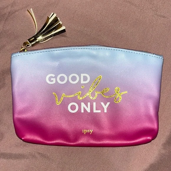 Ipsy Glam Bag