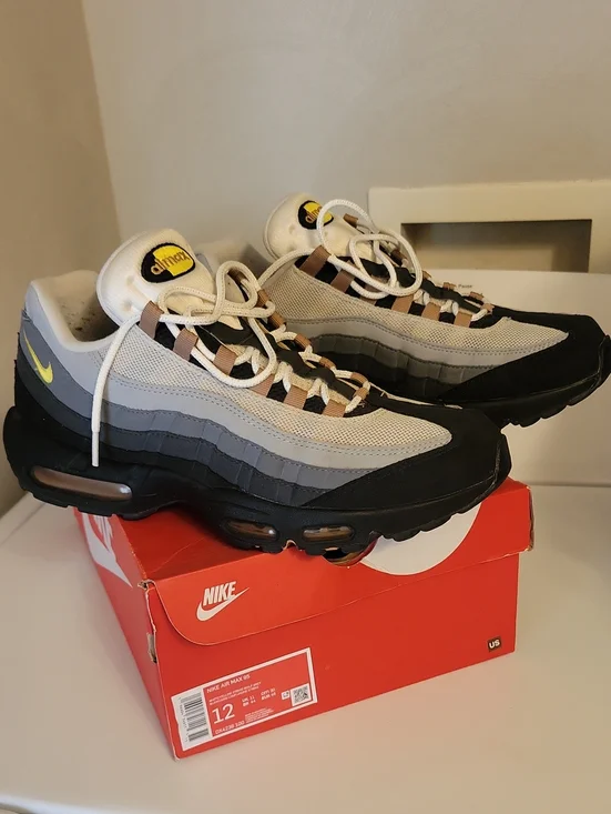 Mens Nike Air Max 95 White/yellow Strike-wolf Grey Size 12 Gently Used W/box