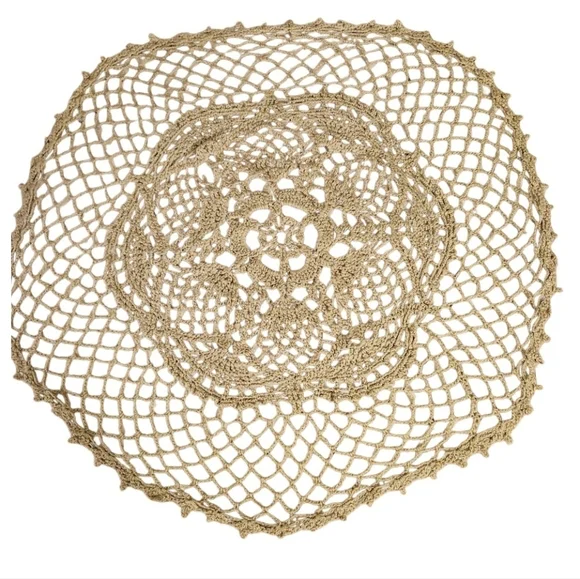 Hand Crafted Crochet Round Lace Doilie Handmade Floral Centerpiece Beige Vtg Mat