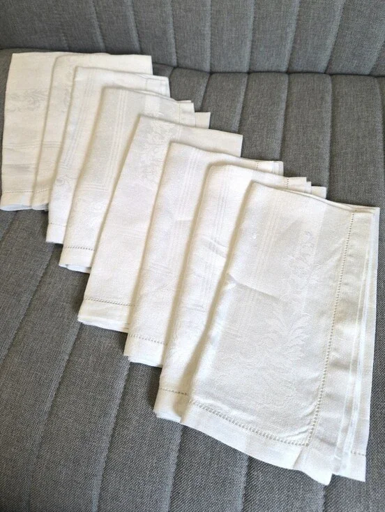 8 Vintage Linen Damask Jacquard Vine Floral Hemstitched Dinner Napkins, 17 X 18