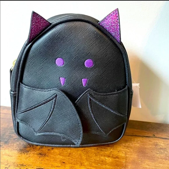 RARE! Adorable Bat Cosmetic Case Halloween Bath and Body Works Brand New