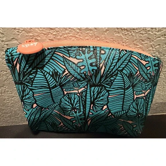 Ipsy Glam Makeup Cosmetic Bag 2019 Tropical Leaf Pattern Turquoise Hot Coral