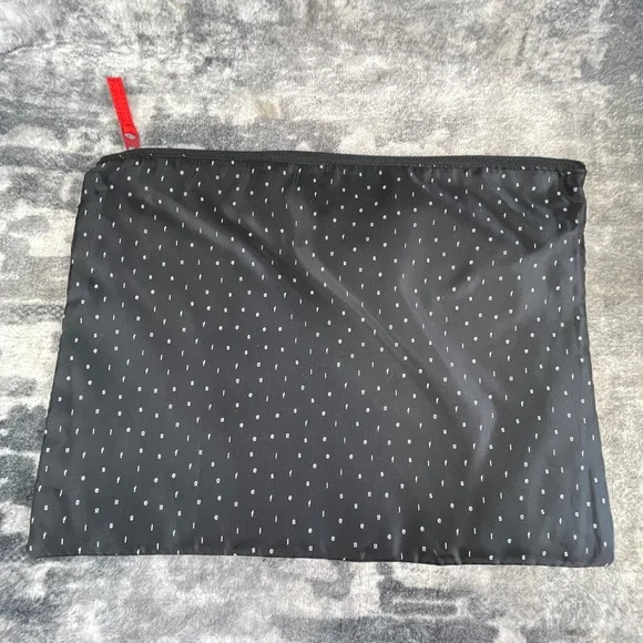 Lululemon Self Care Pouch Black Nylon Red Interior Travel Organizer Pouch NWOT