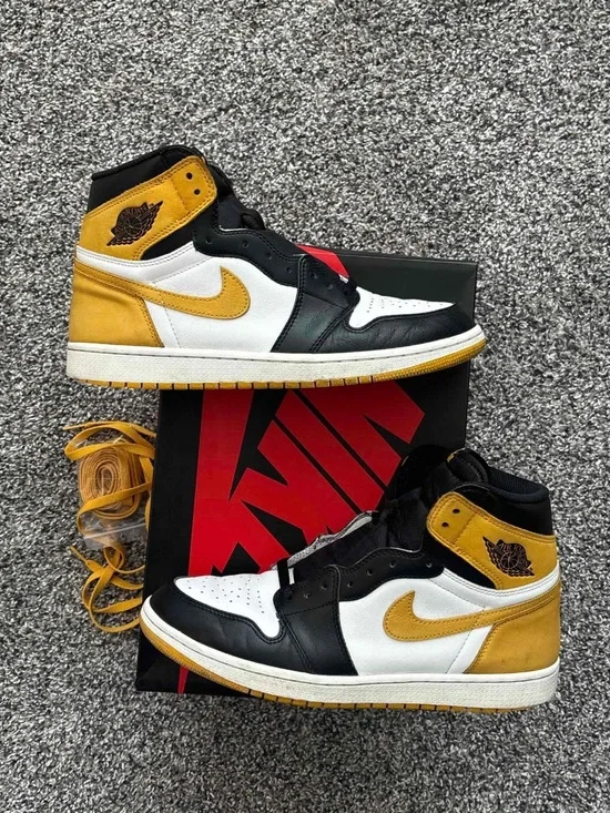 Air Jordan 1 Retro High OG Yellow Ochre - Size 11