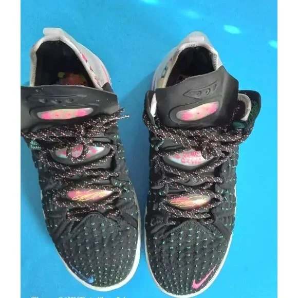 Nike LeBron 18 James Gang Black Multi-Color Basketball Shoes CQ9283-002‎