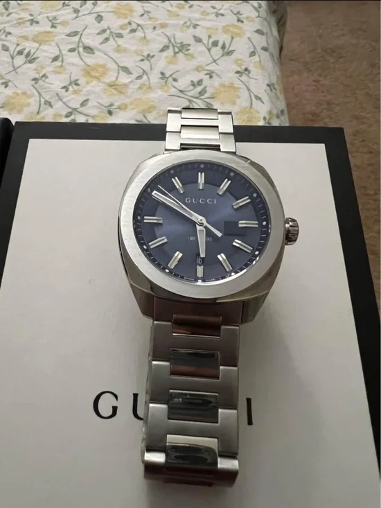Men's GG2570 Swiss Stainless Steel Bracelet Watch 41mm YA142303