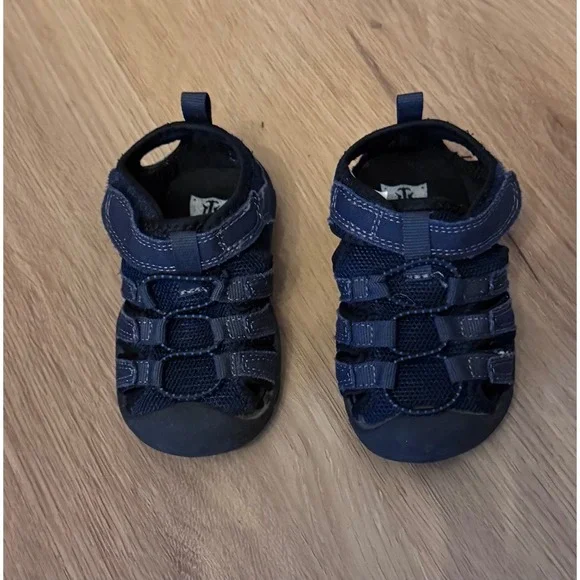 Navy Blue Sandals Kids Toddler Size 6M Mesh Water Shoes