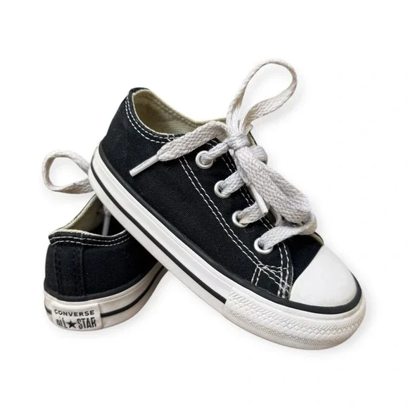 Converse Chuck Taylor All Star Low Top Black/White Toddler Sneakers Size 6