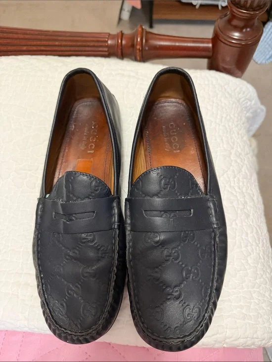 Gucci Black/ very dark navy Embossed GG Leather Penny Loafers