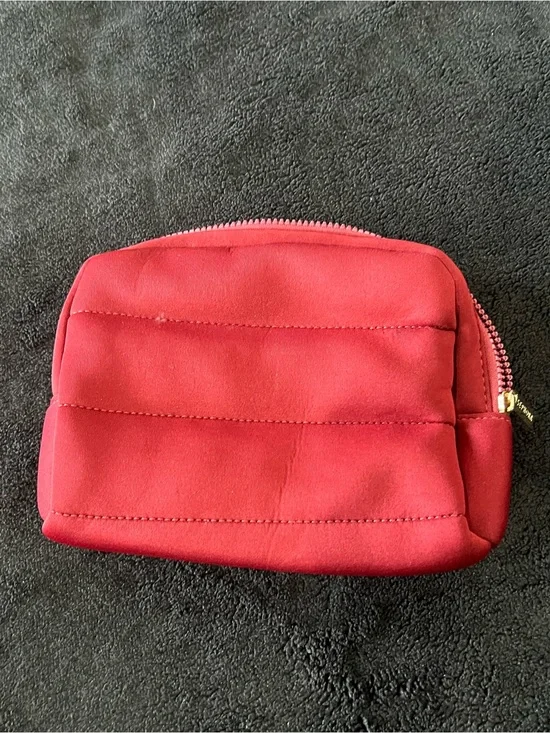 Sephora maroon Quilted Cosmetic Pouch with Gold Zipper
