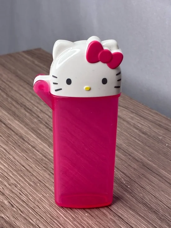 🐼 3/$25 EUC hello kitty travel storage box