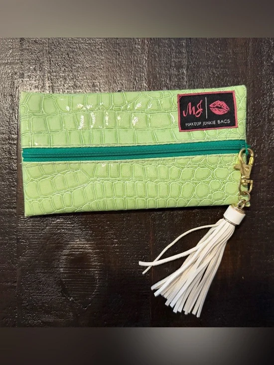 Makeup Junkie- Mini Lime Green Croc Embossed Cosmetic Clutch with Tassel