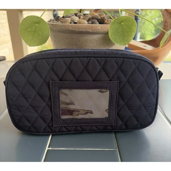 Vera Bradley Navy Quilted ID Cosmetic Bag NWOT (D3)