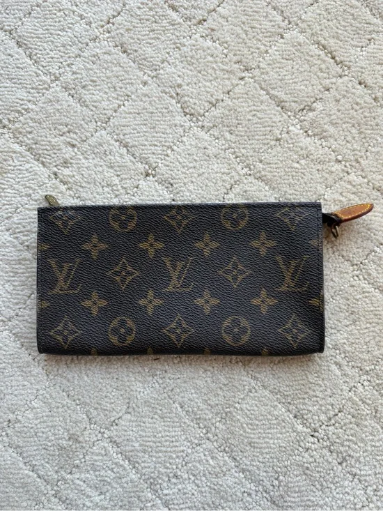 Louis Vuitton Monogram Zipper Pouch AUTHENTIC /w FAIR CONDITION Interior
