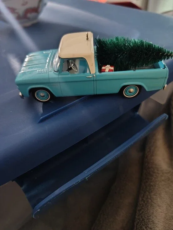 Hallmark Keepsake Christmas Ornament Teal and Cream Holiday Pickup Truck Decor
