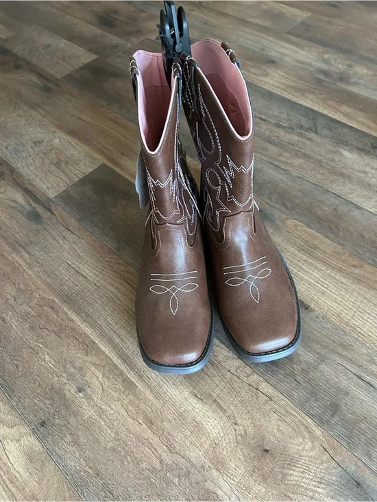Girls Wonder Nation Brown Western Cowboy Boots w/Pink Lining New with Tags Sz 5