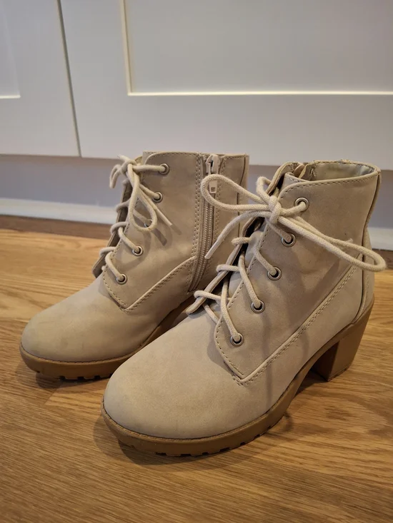 Toddler Girl Taupe Lace-Up Ankle Boots