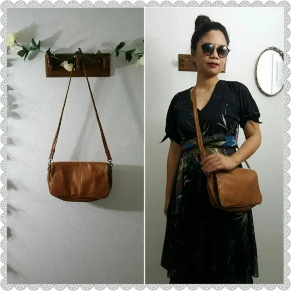 Vintage Distressed Tan Brown Leather Boho Festival Crossbody Bag