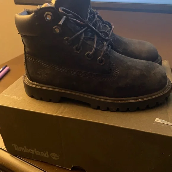 Timberland Kids Black Nubuck Lace-Up Boots