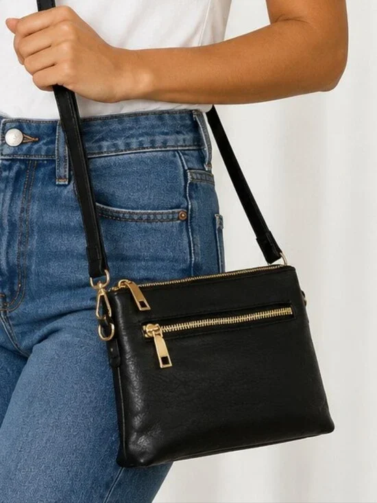 👜 Black Multi Compartment Crossbody Gold Zip Adjustable Strap Organizer Purse