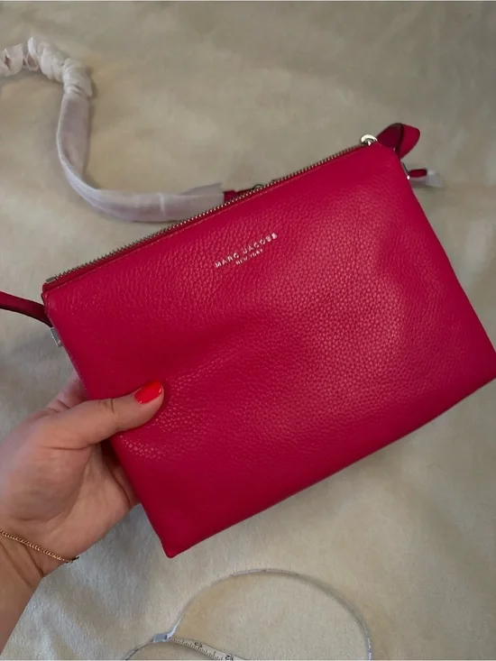 Marc Jacobs Pebbled Leather Crossbody Bag – Carnation (Fuchsia/Pink), NWT